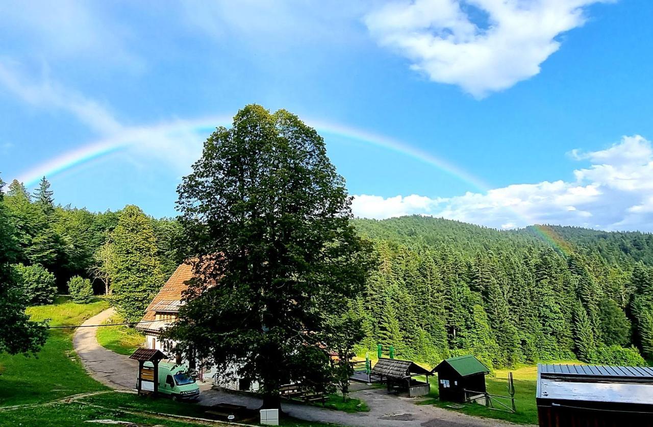 Planinski Dom Na Travni Gori Sodrazica Dış mekan fotoğraf