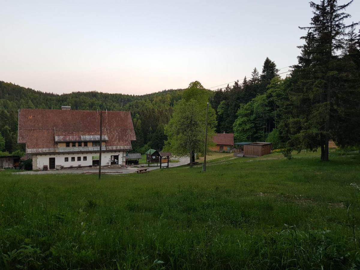 Planinski Dom Na Travni Gori Sodrazica Dış mekan fotoğraf
