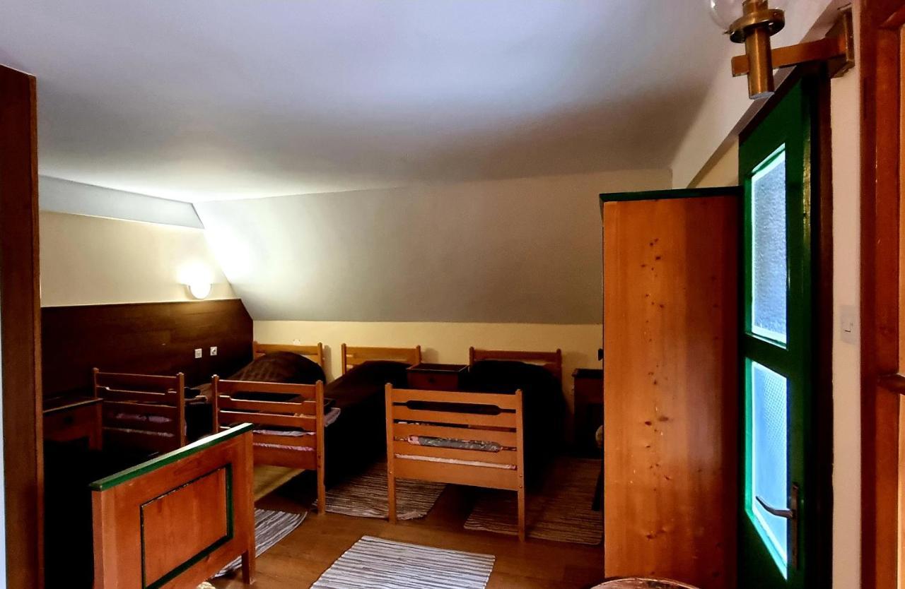 Planinski Dom Na Travni Gori Sodrazica Dış mekan fotoğraf